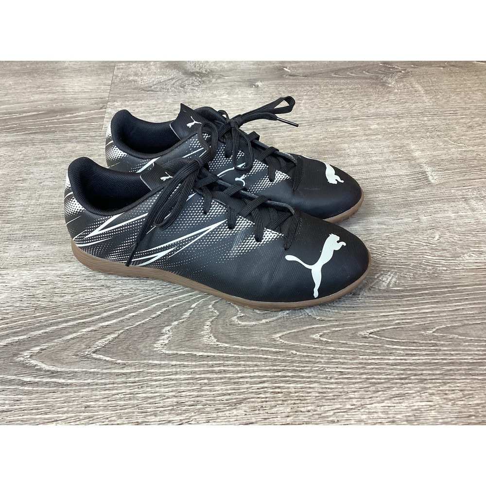 Kids Puma Attacanto Indoor Training Soccer Shoes Size 5 Black Gray 107482-01